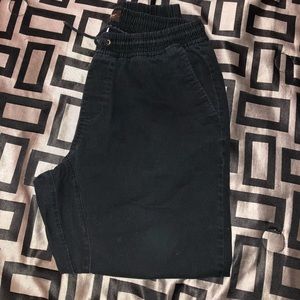 BLACK JOGGERS